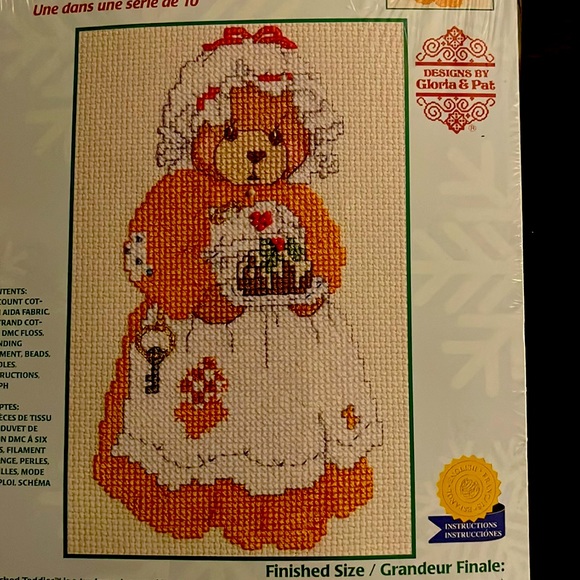 Cherished Teddies Accents Cherished Teddies A Christmas Carol Cross Stitch Kit New Mrs